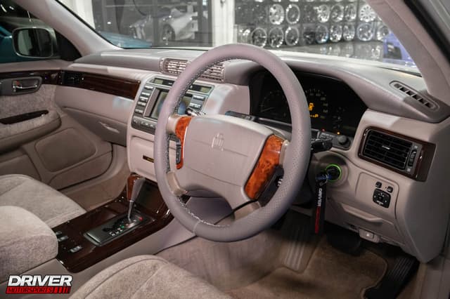 1999 Toyota Majesta JDM car for sale — photo 13 of 25