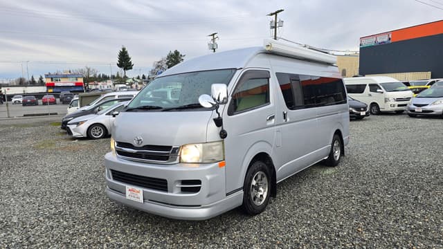 2007 Toyota HiAce JDM car for sale — photo 9 of 21