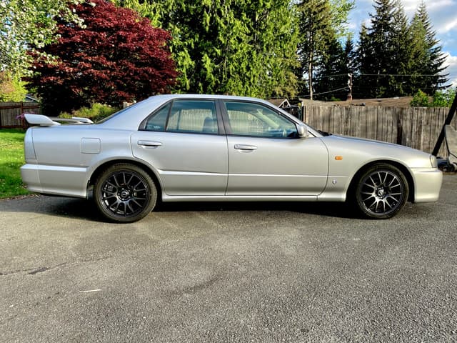 1999 Nissan Skyline JDM car for sale — photo 6 of 17