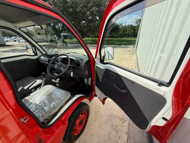 1999 Daihatsu Hijet JDM car for sale — photo 14 of 17