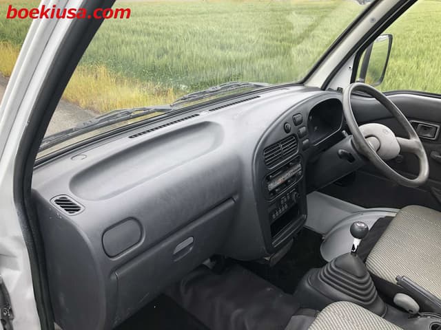 1994 Daihatsu Hijet JDM car for sale — photo 9 of 23