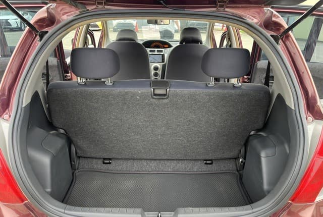 2010 Toyota Vitz JDM car for sale — photo 20 of 25