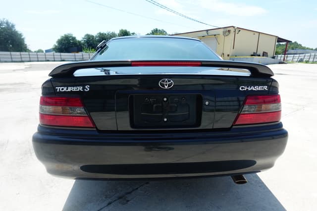 1998 Toyota Chaser JDM car for sale — photo 8 of 17