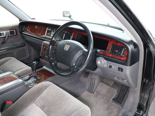 1997 Toyota Century JDM car for sale — photo 9 of 25