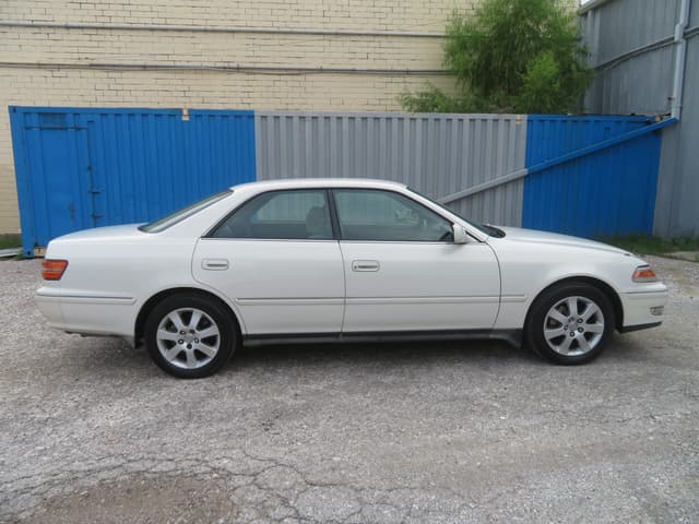 1996 Toyota Mark II JDM car for sale — photo 2 of 20