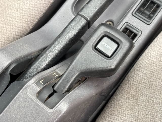 1996 Mitsubishi Minicab JDM car for sale — photo 13 of 25