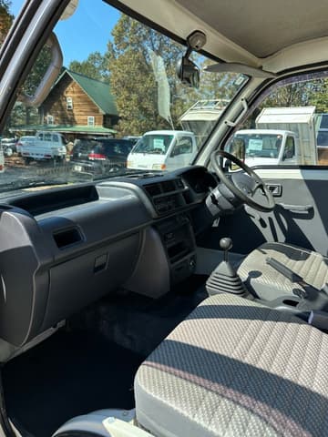 2001 Daihatsu Hijet JDM car for sale — photo 15 of 25