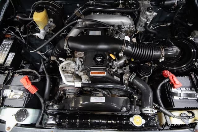 1993 Toyota Hilux Surf JDM car for sale — photo 24 of 25