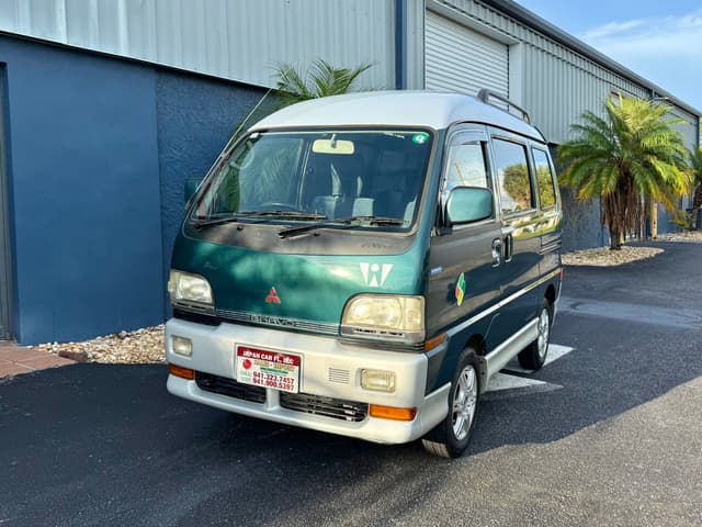 1996 Mitsubishi Bravo Minivan JDM car for sale — photo 2 of 20