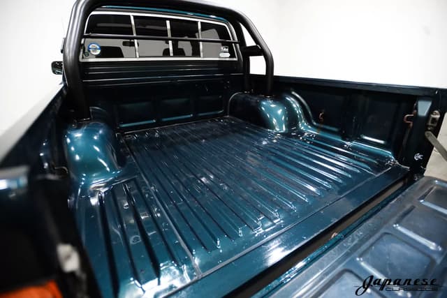 1995 Toyota Hilux JDM car for sale — photo 23 of 25