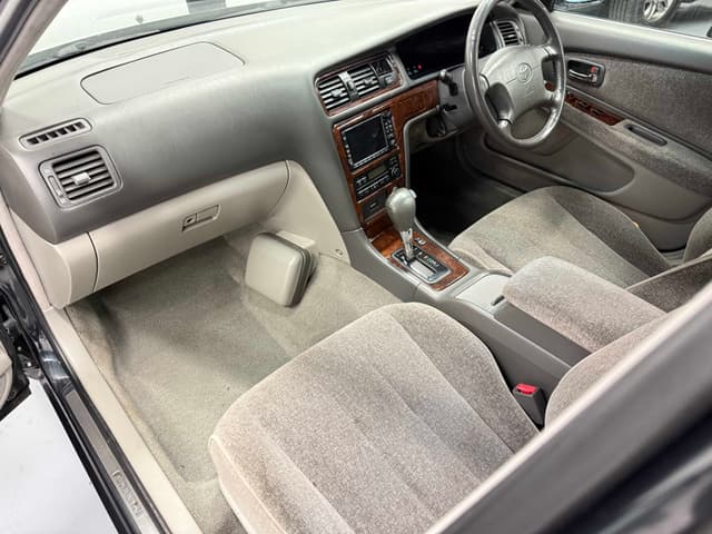 1998 Toyota Cresta JDM car for sale — photo 11 of 16