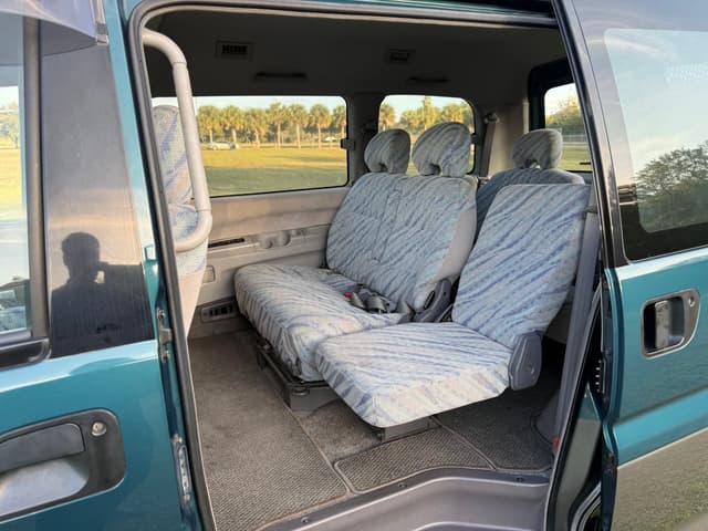 1996 Mitsubishi Delica JDM car for sale — photo 6 of 24