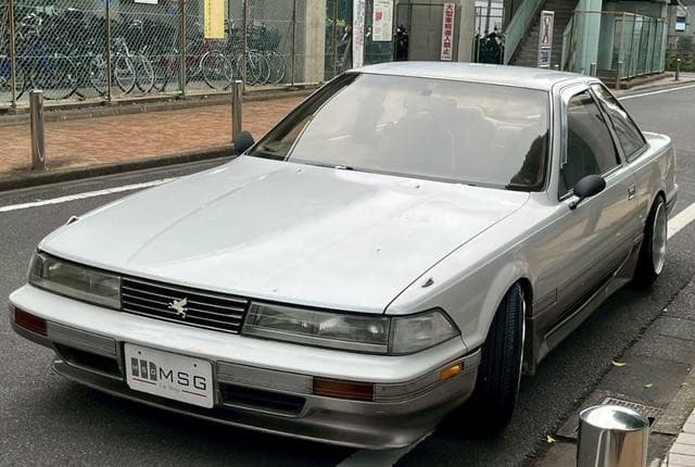 1989 Toyota Soarer JDM car for sale — photo 3 of 6