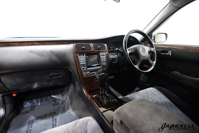 1997 Nissan Cima JDM car for sale — photo 9 of 25