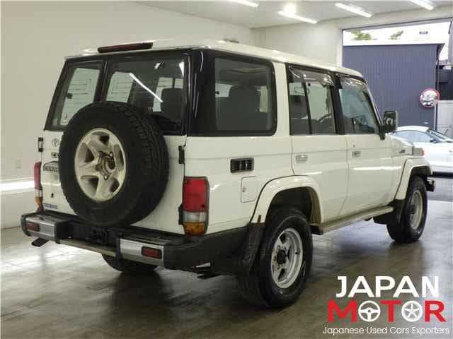 2000 Toyota Land Cruiser JDM car for sale — photo 6 of 25