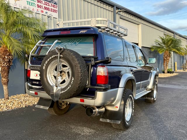 1996 Toyota Hilux Surf JDM car for sale — photo 9 of 25
