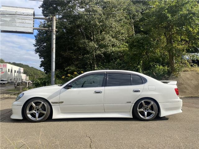 1999 Toyota Aristo JDM car for sale — photo 9 of 25