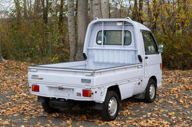 1997 Daihatsu Hijet JDM car for sale — photo 7 of 15