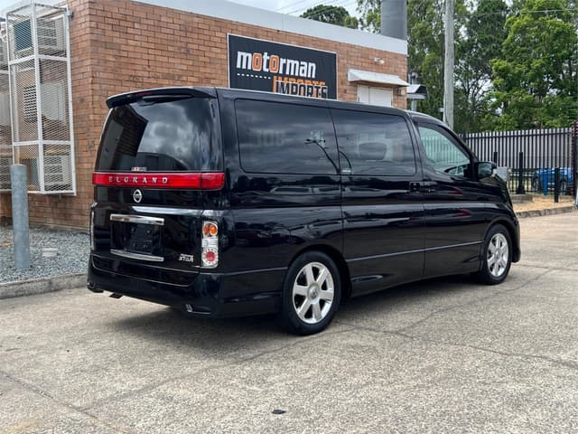 2008 Nissan Elgrand JDM car for sale — photo 6 of 16
