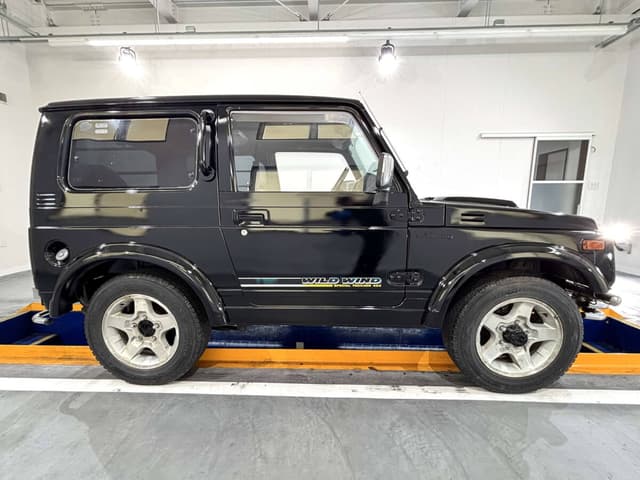 1994 Suzuki Jimny JDM car for sale — photo 6 of 25