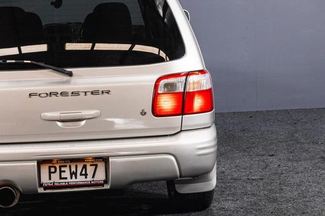 2000 Subaru Forester JDM car for sale — photo 7 of 19