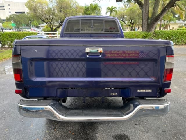 1997 Toyota Hilux JDM car for sale — photo 6 of 19