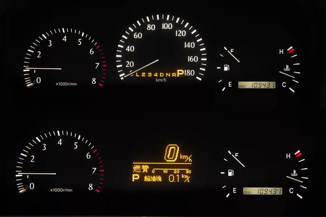 2000 Toyota Majesta JDM car for sale — photo 14 of 25