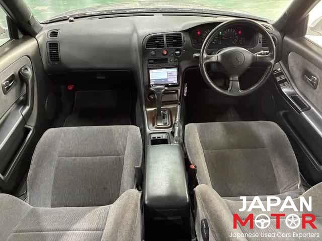 1994 Nissan Skyline JDM car for sale — photo 7 of 10