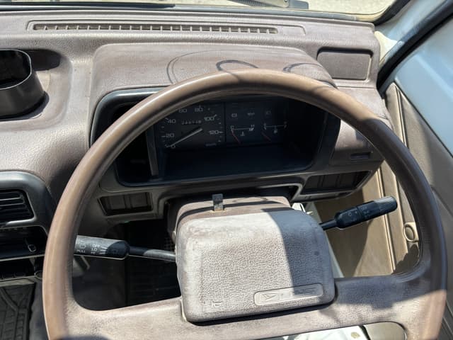 1992 Daihatsu Hijet JDM car for sale — photo 25 of 25