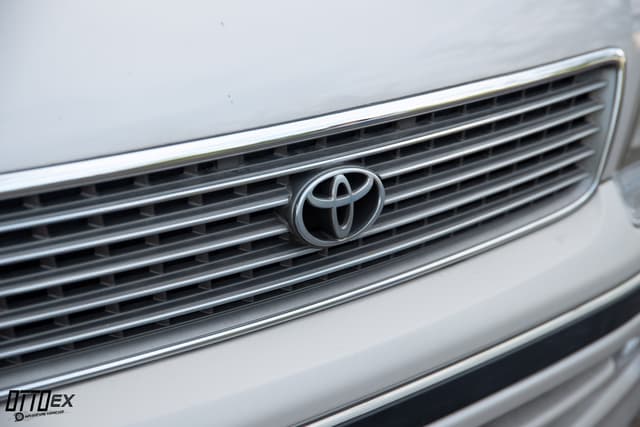 1999 Toyota HiAce JDM car for sale — photo 24 of 25