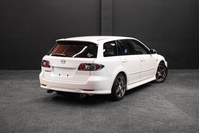 2004 Mazda Atenza JDM car for sale — photo 12 of 20