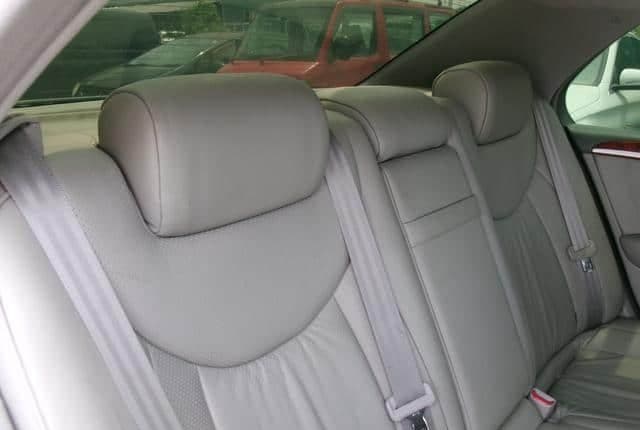 2001 Toyota Celsior JDM car for sale — photo 14 of 17