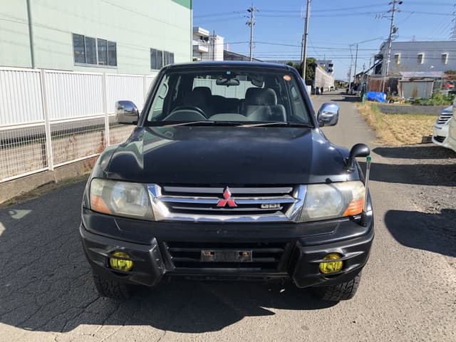 1999 Mitsubishi Pajero JDM car for sale — photo 3 of 5
