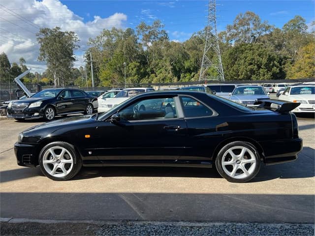 1999 Nissan Skyline JDM car for sale — photo 9 of 20