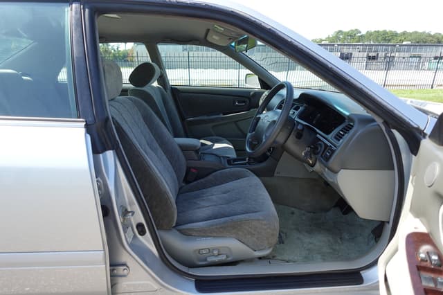 1997 Toyota Chaser JDM car for sale — photo 12 of 19