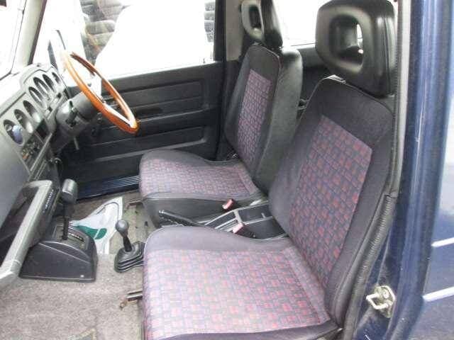 1996 Suzuki Jimny JDM car for sale — photo 9 of 12