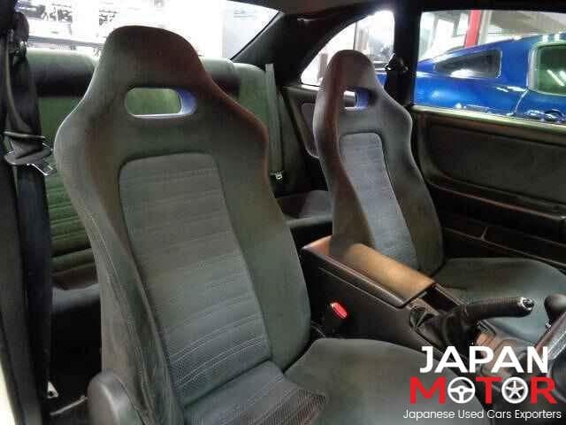 1995 Nissan Skyline JDM car for sale — photo 4 of 8