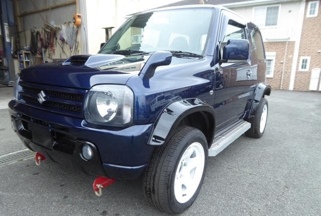 2010 Suzuki Jimny JDM car for sale — photo 2 of 25