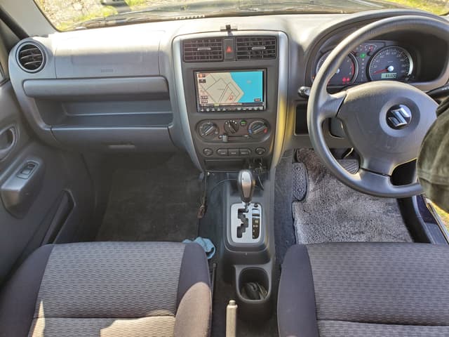 2008 Suzuki Jimny JDM car for sale — photo 13 of 23