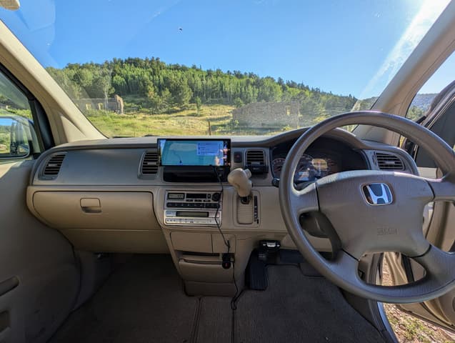 2001 Honda Stepwagon JDM car for sale — photo 3 of 14