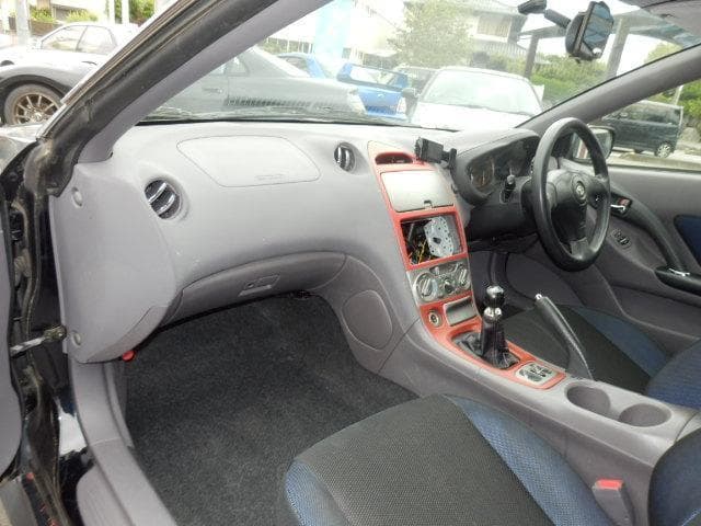 2001 Toyota Celica JDM car for sale — photo 10 of 23