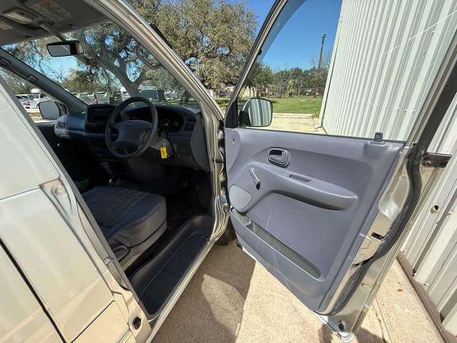 2000 Toyota Townace JDM car for sale — photo 17 of 20