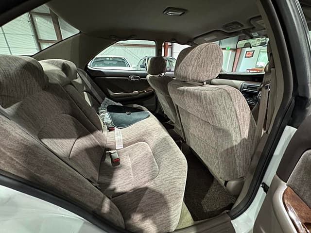 1997 Nissan Laurel JDM car for sale — photo 12 of 22