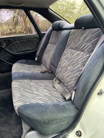 1997 Subaru Legacy JDM car for sale — photo 23 of 25
