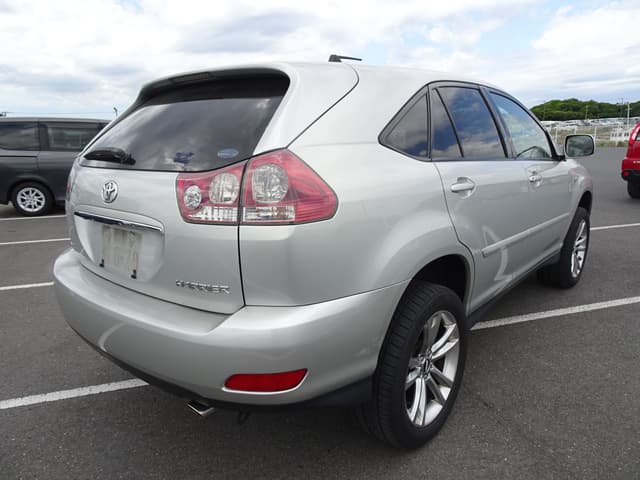 2004 Toyota Harrier JDM car for sale — photo 5 of 25
