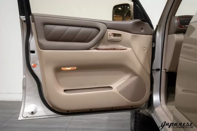 2000 Toyota Land Cruiser JDM car for sale — photo 19 of 25