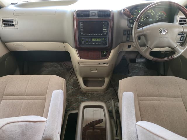 2000 Toyota Granvia JDM car for sale — photo 11 of 25