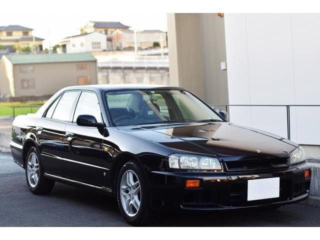 1998 Nissan Skyline JDM car for sale — photo 3 of 17