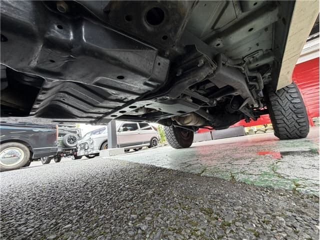 1998 Mitsubishi Pajero JDM car for sale — photo 24 of 25