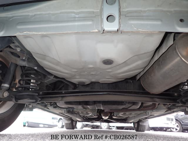 2003 Toyota Ist JDM car for sale — photo 20 of 25